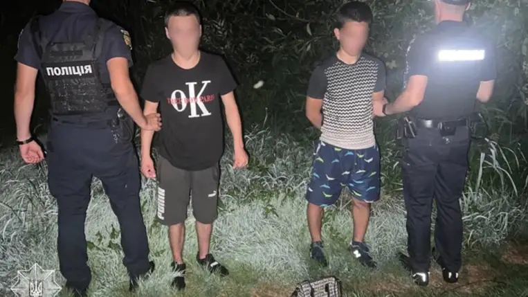 Kitépték egy nő kezéből a táskáját Munkácson. Fotó: Kárpátaljai Járőrszolgálat