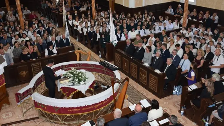 Hálaadó tanévnyitó istentisztelet: 100 éves a Kárpátaljai Református Egyházkerület, 30 éves a református oktatás. Fotó: Kovács Erzsébet
