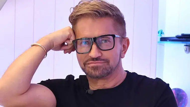 Jákob Zoltán így élt egy kis faluban, mielőtt gazdag lett