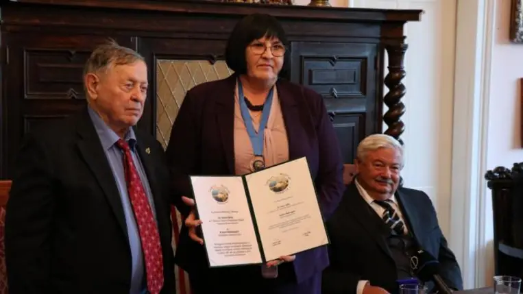 Az Emberi Méltóságért kitüntetésben részesült Orosz Ildikó