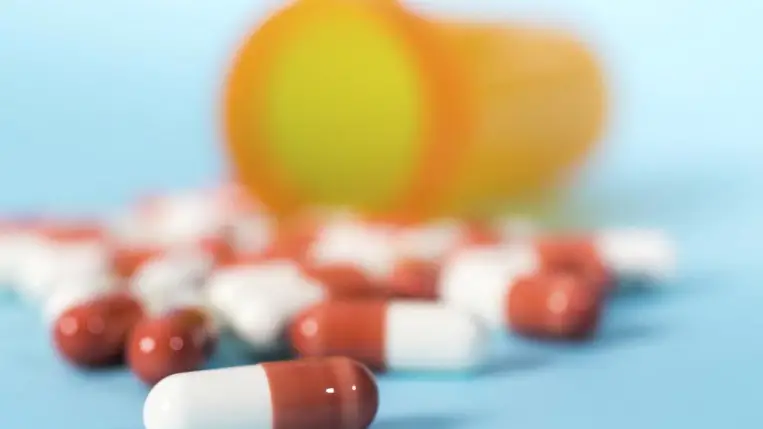 Hihetetlen, mennyi mellékhatással járhatnak az étrend-kiegészítők