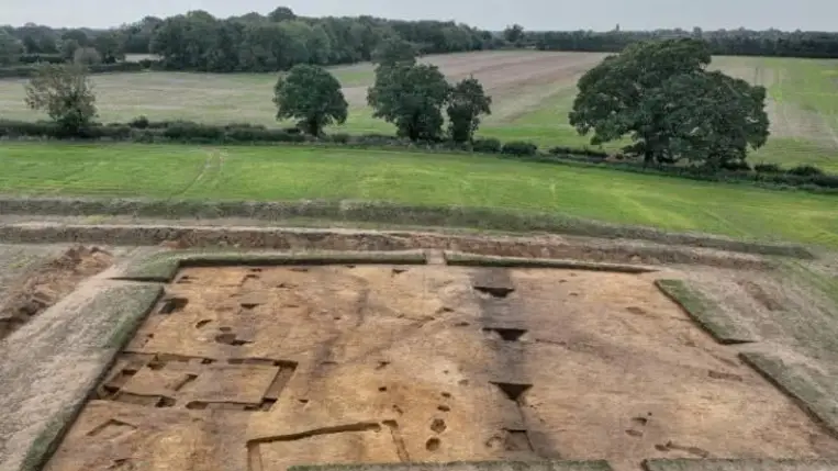 Egy 1400 éves templomot fedeztek fel Suffolknál 