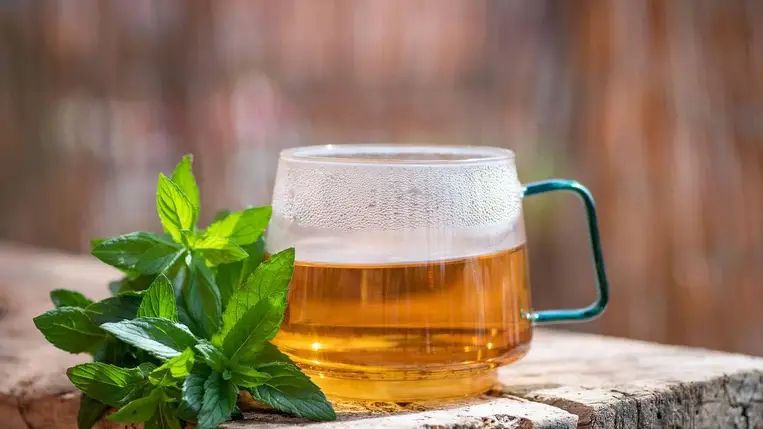 Gyorsítják az emésztést, serkentik a zsírbontást: 7 karcsúsító ital hideg napokra