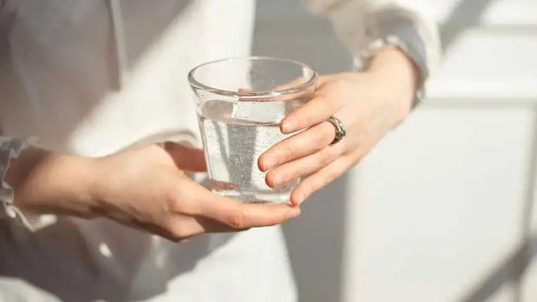  7 őrületes dolog, ami akkor történik, ha nem iszol eleget 