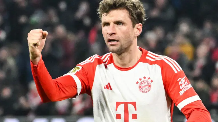 Hosszabbított a Bayern München sztárja