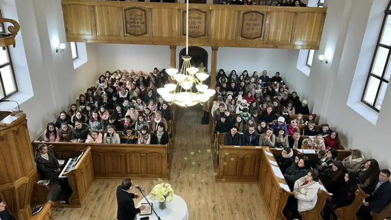 Egyházkerületi szavaló- és énekverseny Péterfalván