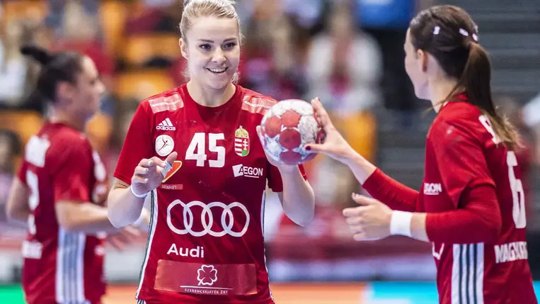 A világ egyik legjobb csapatában folytatja a magyar válogatott kézilabdázó