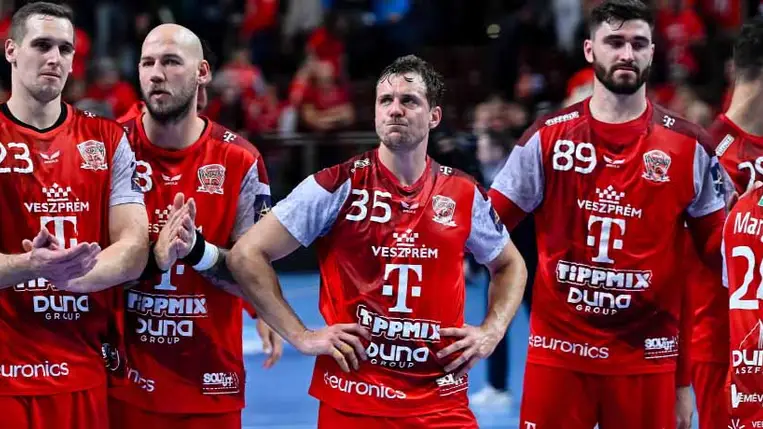 Hosszabbított a Veszprém válogatott kézise