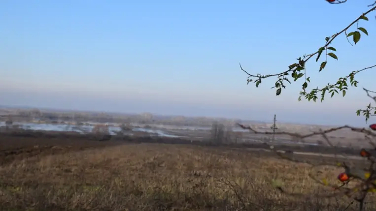 Feketével írt sorok a földművesek aranykönyvében: Víz alatt a Szernye-mocsár