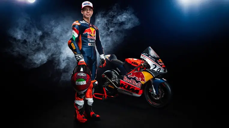 Technikai gondok, két bukás, dupla kiesés - Továbbra sem a kedvence Jerez Farkas Kevinnek. Fotó: Gold & Goose/Red Bull Content Pool