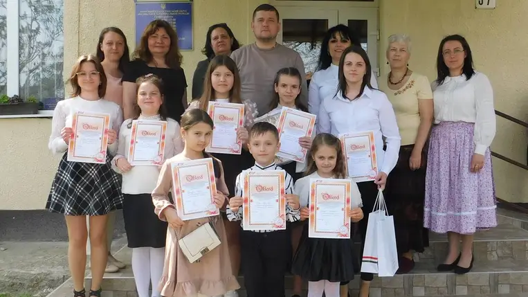 Költészet napi szavalóverseny Somban  - „… emlékem a szívetekben…” 