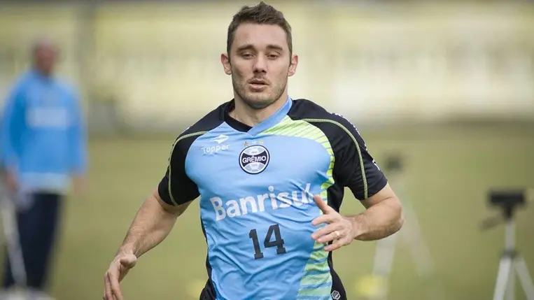 Hihetetlen sérüléssel került kórházba a Liverpool legendája