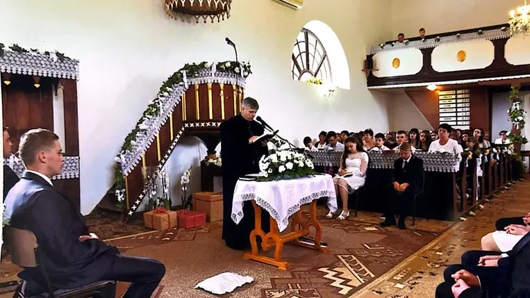 Beszélgetés Halász Dezső beregújfalui lelkésszel - Áldások és próbák támogató-szolgáló közösségben