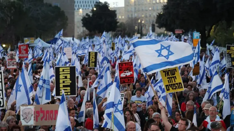 Az izraeli foglyok szabadon bocsátásáért tüntettek