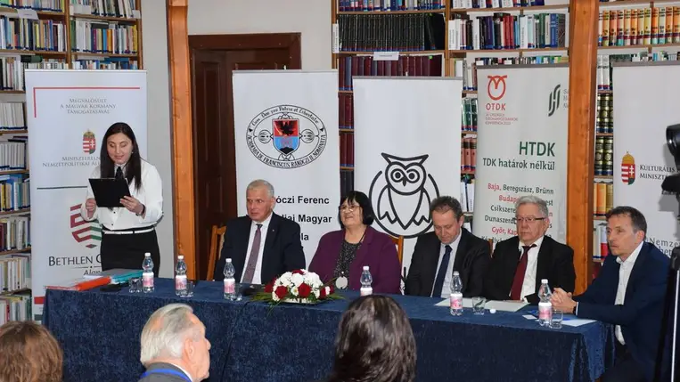 Rákóczi Főiskola: A XVIII. Kárpátaljai Tudományos Diákköri Konferencián - Önképzés és kapcsolatépítés. Fotó: Kárpátinfo/Kovács Elemér