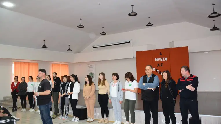 Sport- és egészségnap a Felsőfokú Szakképzési Intézetben - Közös mozgás, csapatépítés, feltöltődés. Fotó: Kárpátinfo/Kovács Elemér