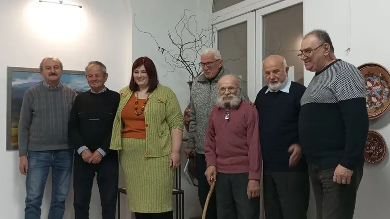 A RIT jubiláló doyenjeinek csoportos tárlata Beregszászban - Az egyetemes magyar kultúra gyarapítói