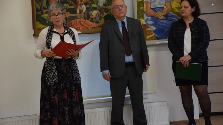 Képzőművészeti kiállítás Magyarország Beregszászi Konzulátusán - Bemutatja gyűjteményét a Péterfalvi Képtár. Fotó: Kárpátinfó/ Kovács Elemér