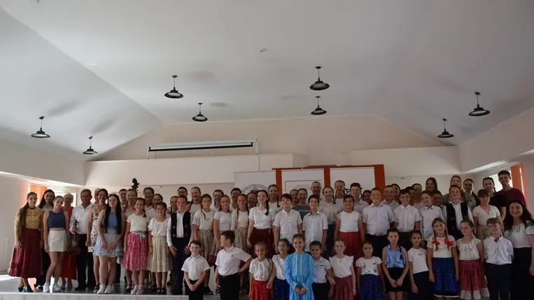 A XIV. Beregvidéki Népzenei és Néptánctábor gálaműsorán - Hagyományápolásból, közösségépítésből jeles.  Fotó: Kárpátinfo/Kovács Elemér