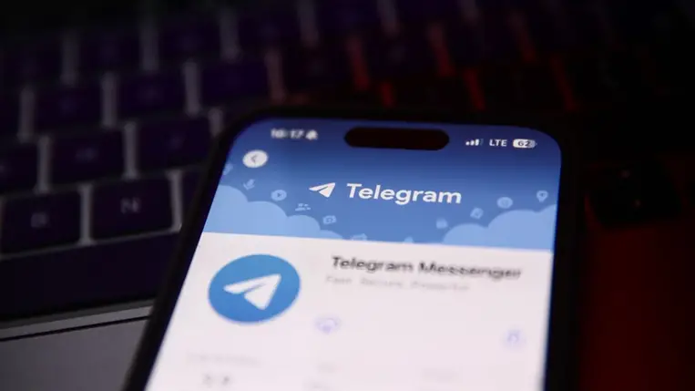 Letartóztatták a Telegram üzenetküldő alkalmazás vezérigazgatóját