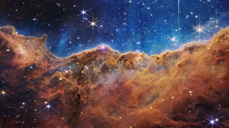 A korai Univerzum galaxisai gyorsabban fejlődhettek, mint ahogy eddig gondolták a kutatók