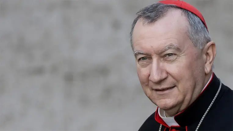 A szentszéki államtitkár a pápa képviseletében Ukrajnába utazik