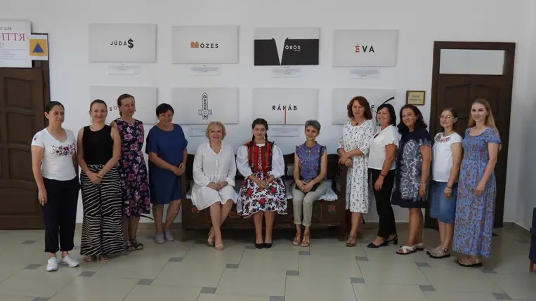 A Hagyományok Háza Hálózat – Kárpátalja újabb programján - Viseletes szakmai nap Nagydobronyban