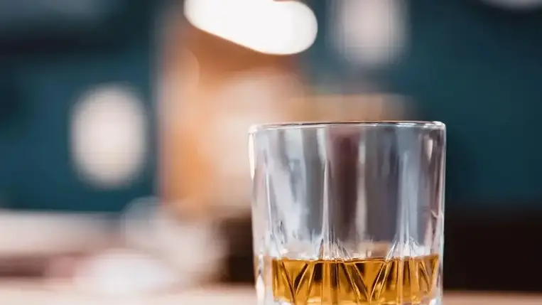 A mesterséges nyelvvel kimutatható az alkoholos italok összetétele 