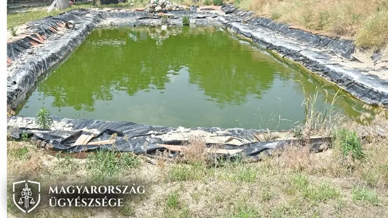 Édesapja gondatlansága miatt fulladt vízbe a másfél éves kisfiú Magyarországon