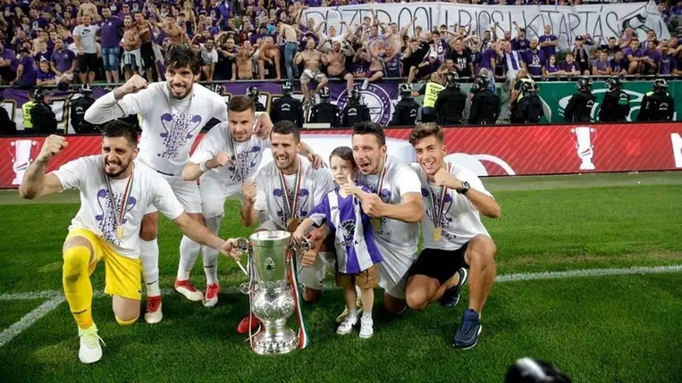 Hét év után távozik az Újpest Magyar Kupa-győztes játékosa