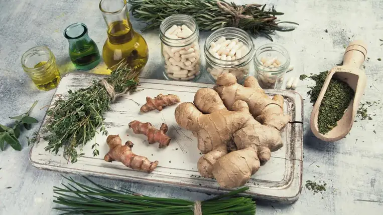 Ez a gyökér igazi csodaszer: 5 hatalmas egészségügyi gondon is segít 