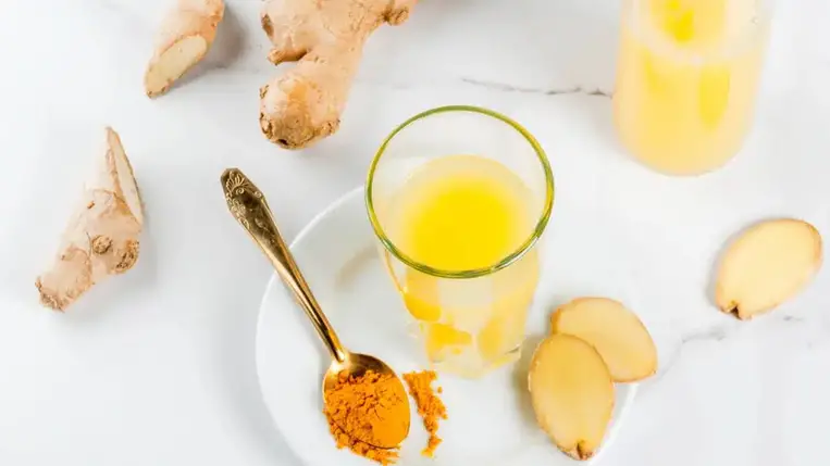 5 gyulladáscsökkentő ital, aminek ott a helye a hűtőszekrényedben 