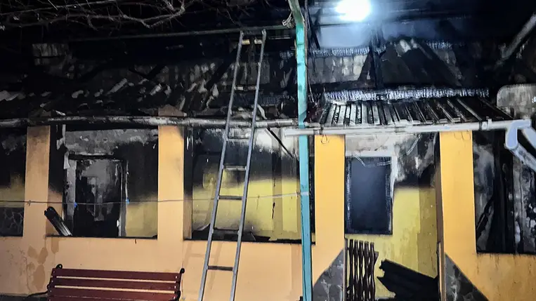 A Beregszászi járásban található Barkaszón kitört háztűzben életét vesztette egy 60 éves fogyatékkal élő férfi. Fotó: DSZNSZ