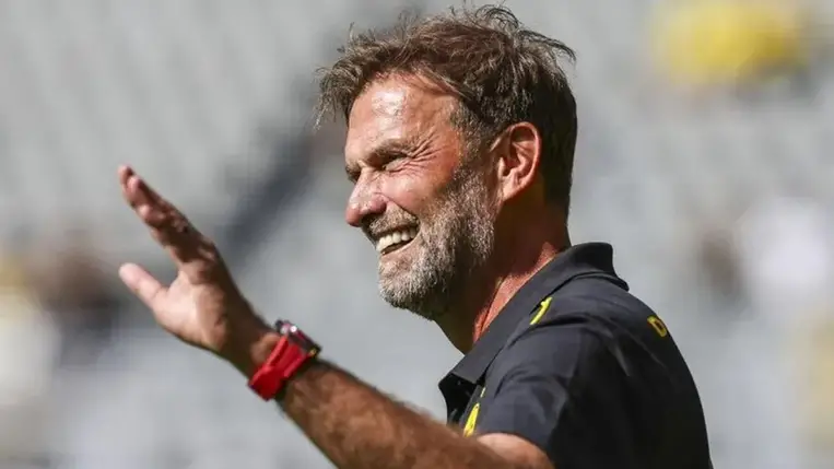 Németország megdöbbent és Jürgen Kloppot szidja