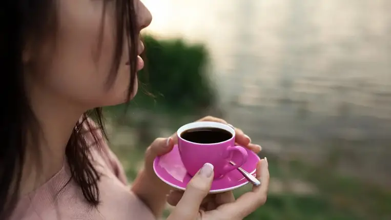 A koffeintúladagolás legegyértelműbb jelei – Komoly veszélyeket rejt 