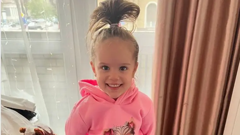 L.L. Junior lánya már ilyen nagy