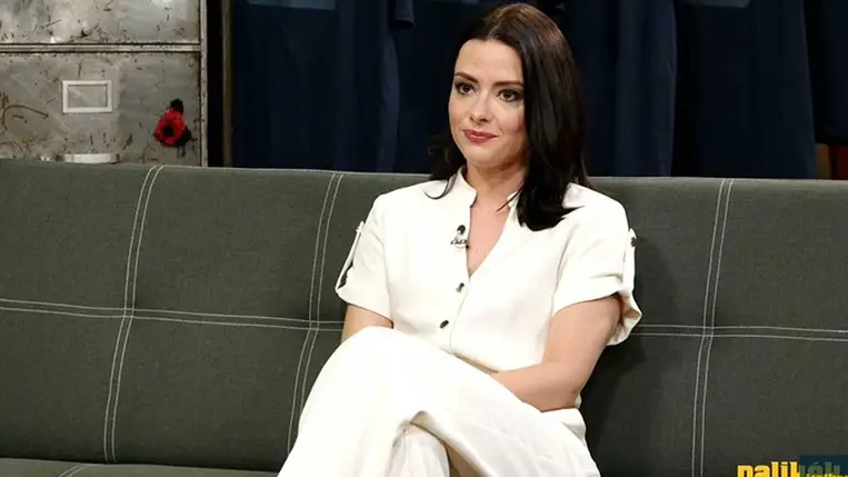 "Kirúgtak, nem lehet szebben mondani": Lola először beszélt tévés távozásáról