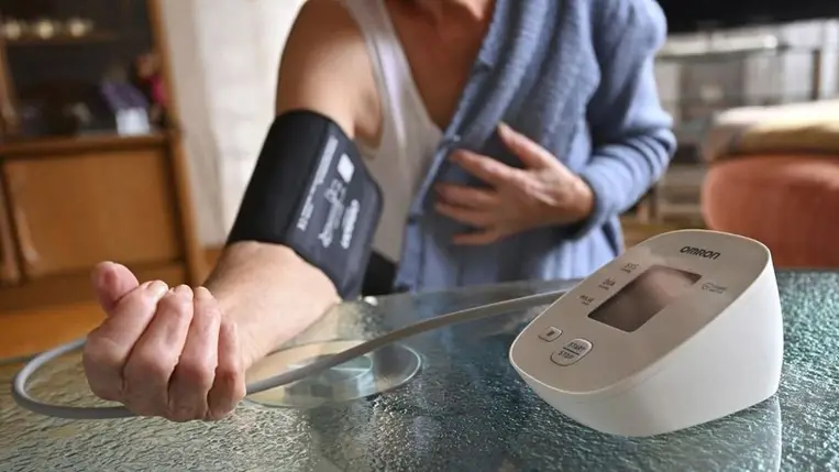 Itt egy pofonegyszerű módszer, amivel csökkenthető a magas vérnyomás 