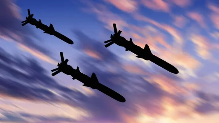  Oroszország csütörtökre virradóra egy Iszkander rakétával és csaknem 80 drónnal támadta Ukrajnát