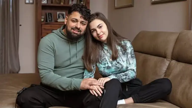 Pápai Joci lánya már 19 éves: Hannából barna hajú szépség lett