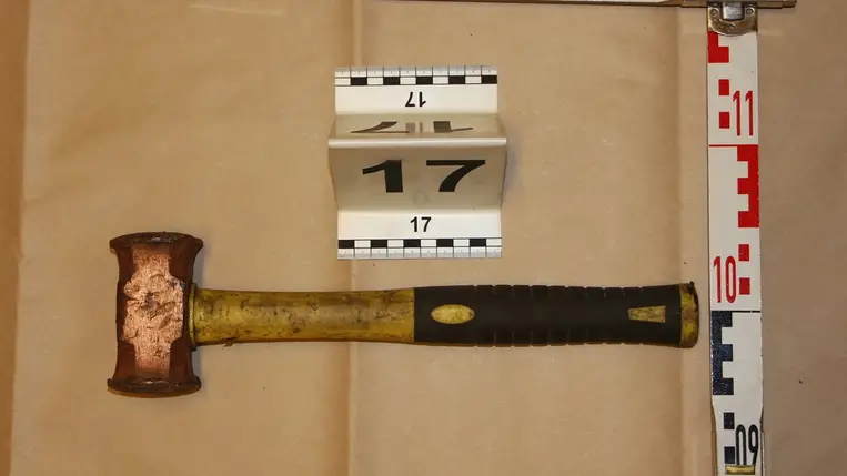 Vádemelési javaslat a séi rablásban. Fotó: police.hu