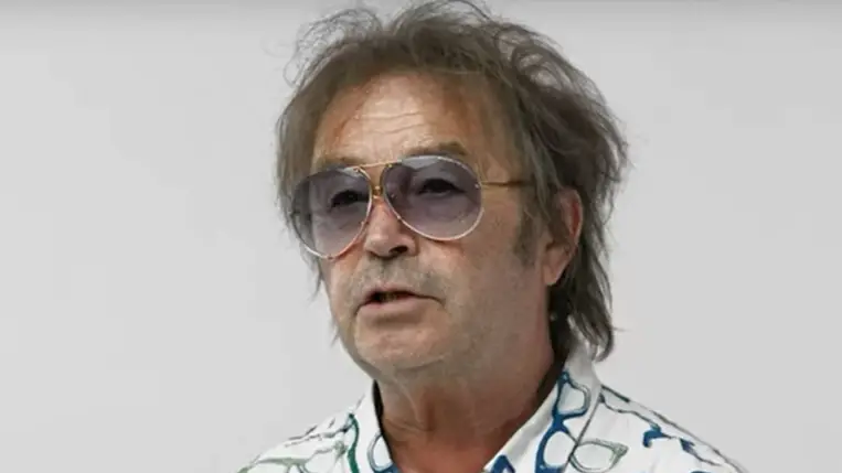 Ő Szikora Róbert felesége lassan 50 éve