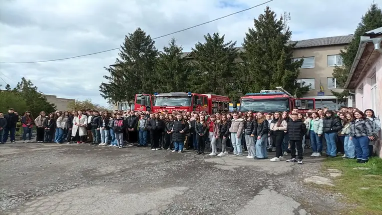 KRISZ: Húsvétra hangoló ifjúsági dicsőítő találkozó Dercenben - „Értem folyt a vér…” Fotó: Kárpátinfó/ Kovács Erzsébet