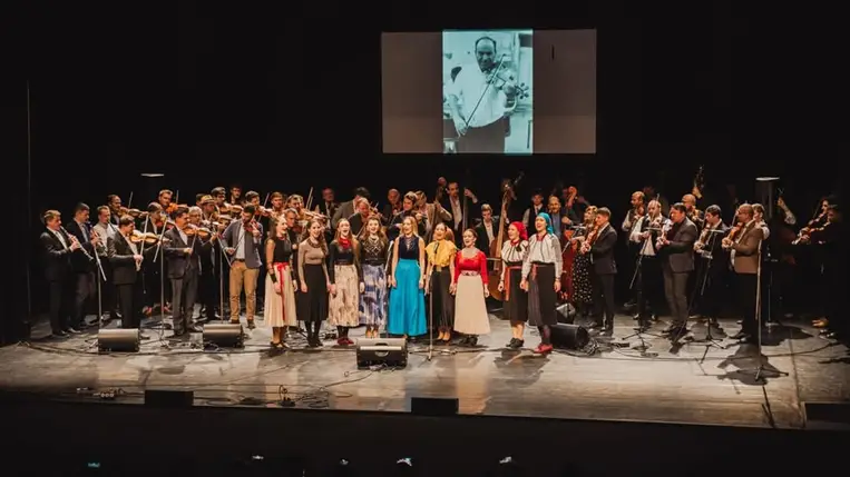 Révbe jutott népzenészek - III. Felvidéki Népzenésztalálkozó Komáromban. Fotó: Hagyományok Háza Hálózat