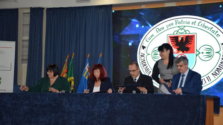 Koszorúzás a Rákóczi Napok nyitórendezvényén - Tanácsülés, helyzetértékelés, kitüntetések átadása. Fotó: Kárpátinfó/ Kovács Elemér