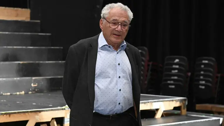 A 93 éves Szinetár Miklós visszavonul