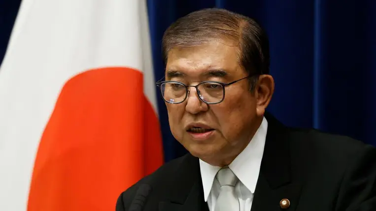 Isiba Sigeru japán miniszterelnök sajtóértekezlete a tokiói kormányfői hivatalban 2024. november 11-én, az újraválasztása után (Fotó: MTI/EPA/Bloomberg/Ota Kijosi)