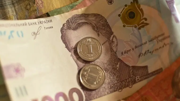 Ukrajna nagymértékben függ a nyugati országok pénzügyi támogatásától / Fotó: NurPhoto via AFP