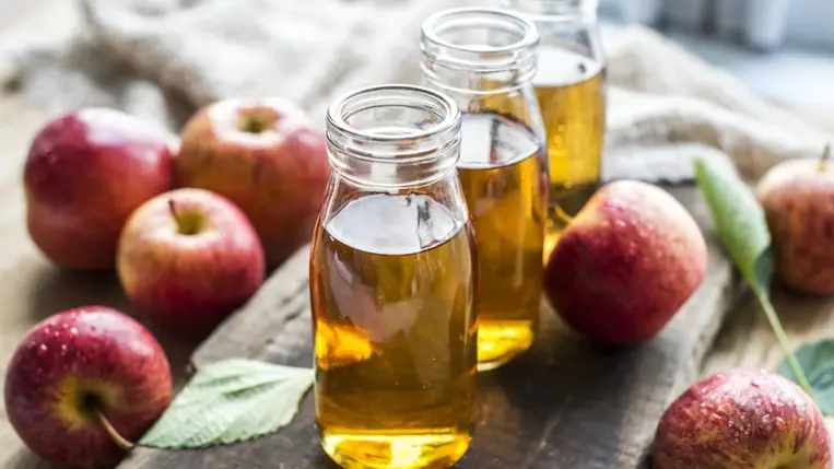 Tényleg segíti a fogyást az almaecet?