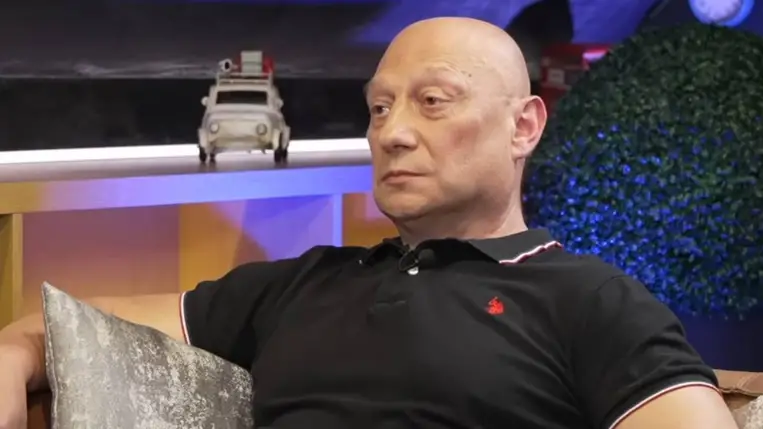 A Big Brother Pongója így él 60 évesen: rendőrtisztből lett reality sztár 2003-ban